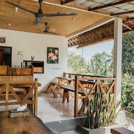 Temeling Jungle Inn Batumadeg エクステリア 写真