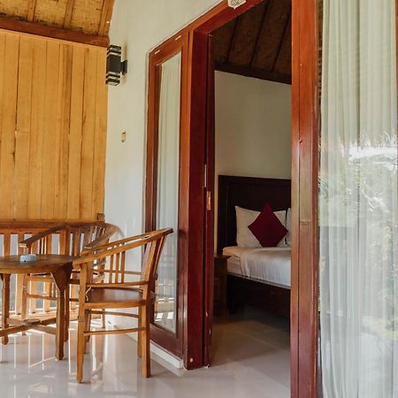 Temeling Jungle Inn Batumadeg エクステリア 写真